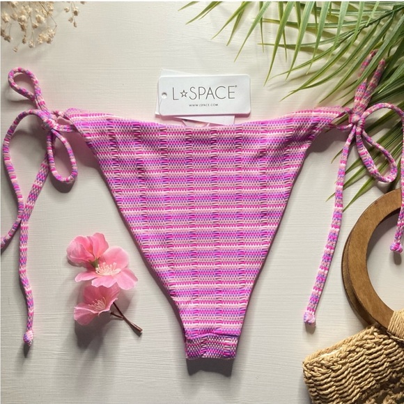 L*SPACE String Bikini SET 👙 Top + Bottom - Picture 10 of 17